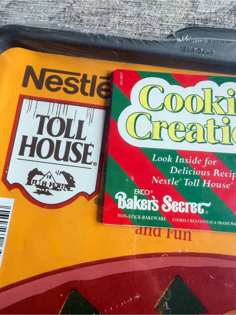 Cookie Creations Nonstick Cookie Pan vintage Brand new/open. Holiday Christmas